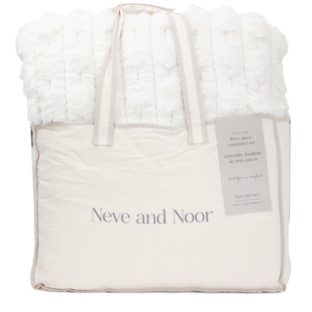 NEVE AND NOOR Luxury Faux Fur Comforter Set Queen